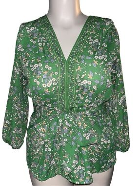 Max Studio Green Floral V-Neck Tie-Waist Blouse